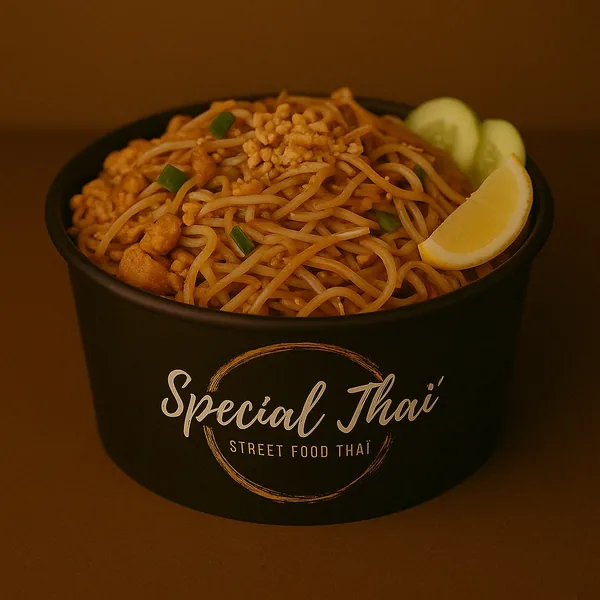 Pad Thaï au poulet — Special Thaï, restaurant thaï halal à La Verrière